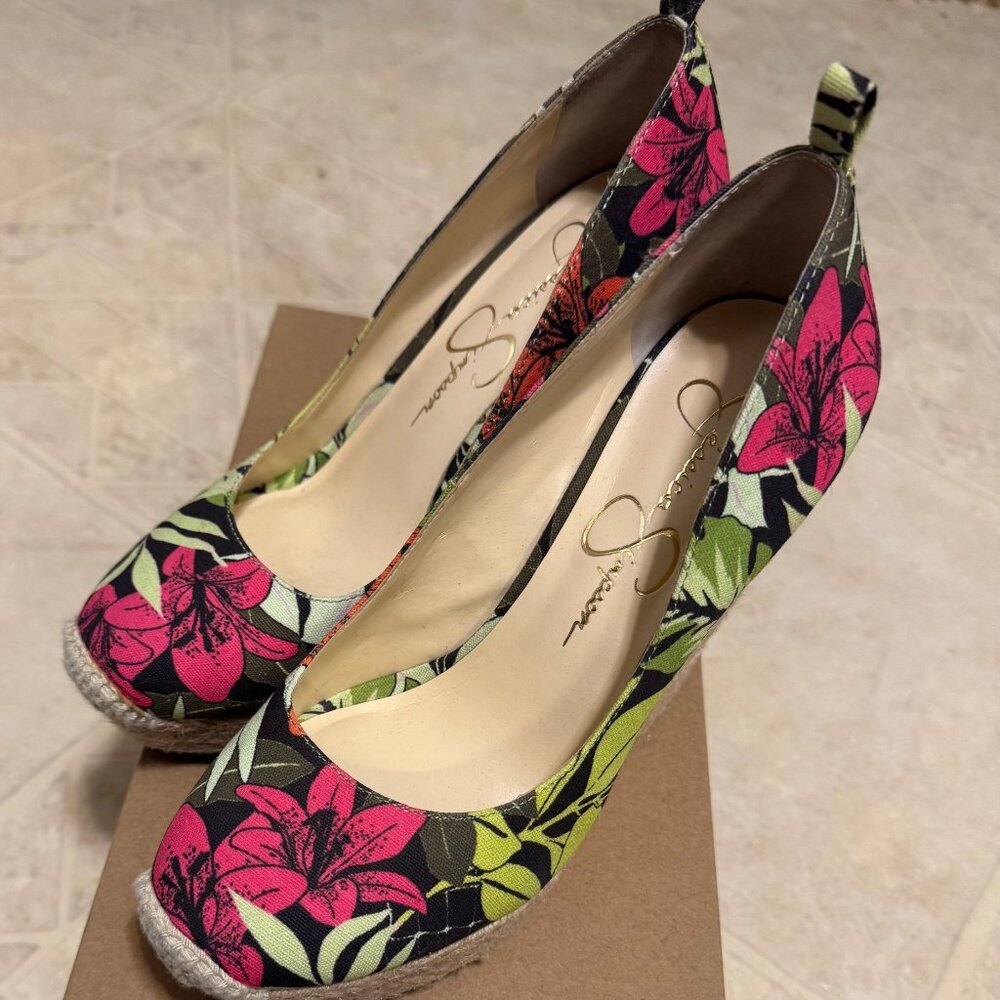 Jessica Simpson Zexie Espadrille Wedge Size 6 – Multicolor, Like Brand New!